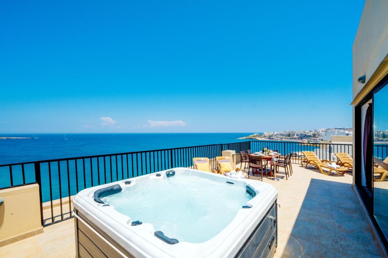 Islet Promenade Seafront Penthouse: Breathtaking Views & Private Hot Tub Apartment St. Paul's Bay Exterior photo